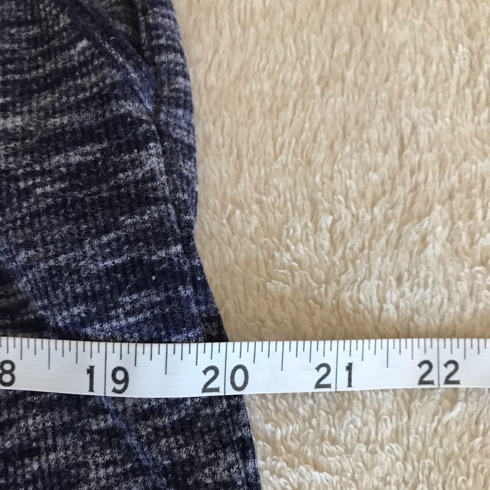 Soft Comfortable Lounge Pants - Size M - Picture 10 of 10